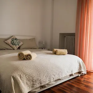 Aura Rent Of With Shared Kitchen Bari